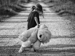 ONLAR TEHLİKE DEĞİLLER, TEHLİKEDELER